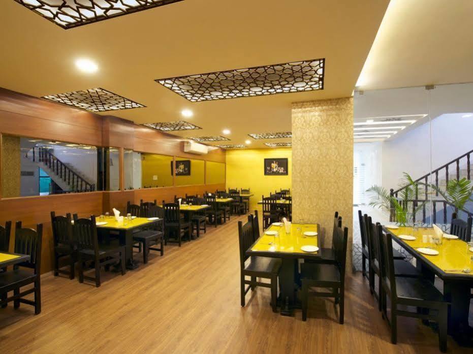 Fabhotel Epic C Scheme Jaipur Exteriör bild